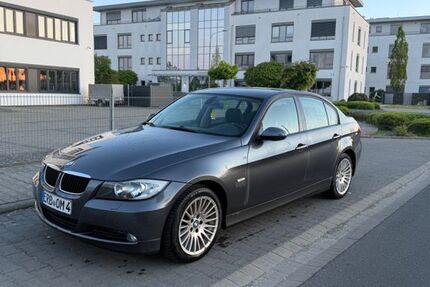 BMW 320 257.000 km 3.890 &euro; Muggensturm 76461