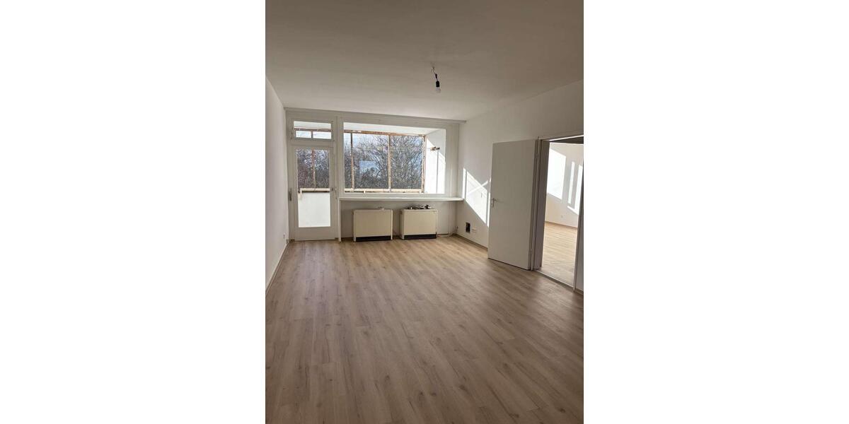 Etagenwohnung Karlsruhe Wettersbach - 3 Zimmer, 81 m&sup2;, 940&euro; | Angebot:23804798