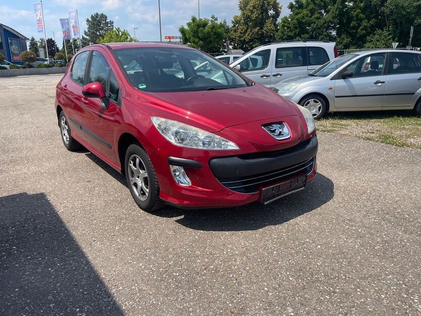 Peugeot 308 114.751 km 2.700 € Offenbach an der Queich 76877