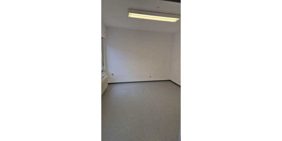 Etagenwohnung Germersheim - 3 Zimmer, 50 m&sup2;, 450&euro; | Angebot:25820373