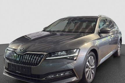 Skoda Superb 37.490 km 33.890 € Karlsruhe 76131