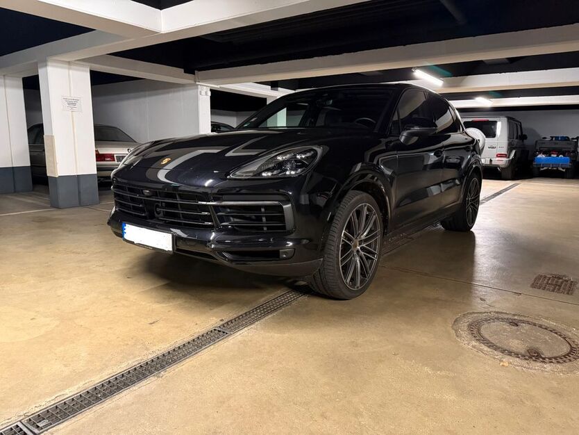 Porsche Cayenne 46.600 km 66.350 € Baden-Baden 76530