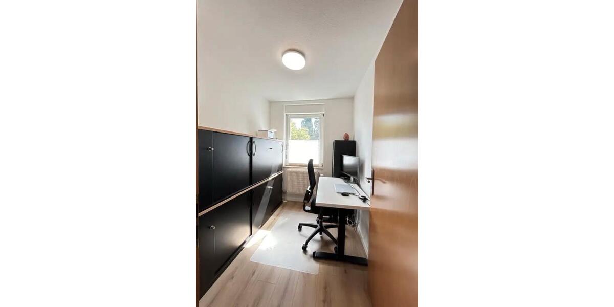 Etagenwohnung Ettlingen - 4 Zimmer, 93 m&sup2;, 1.200&euro; | Angebot:26414138