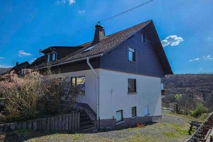 Haus zum Kaufen in Kirchen (Sieg) 259.500 € 263.16 m²