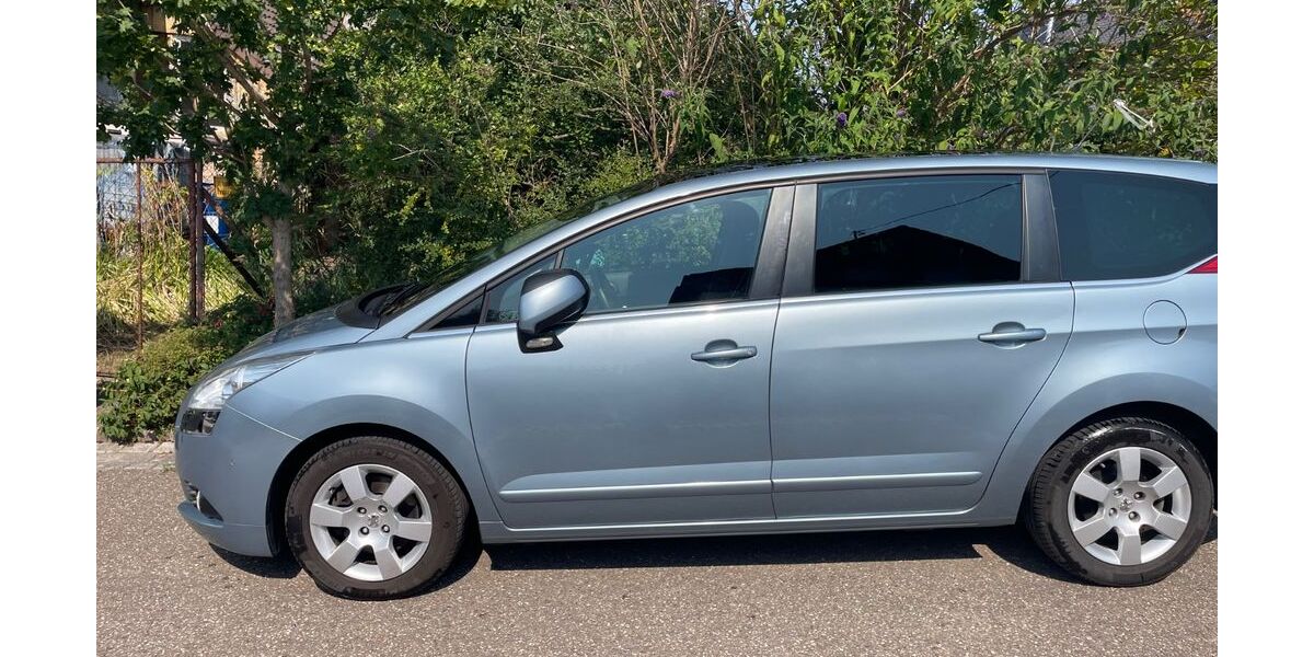 Peugeot 5008 120.000 km 6.500 &euro; Birkenfeld 75217