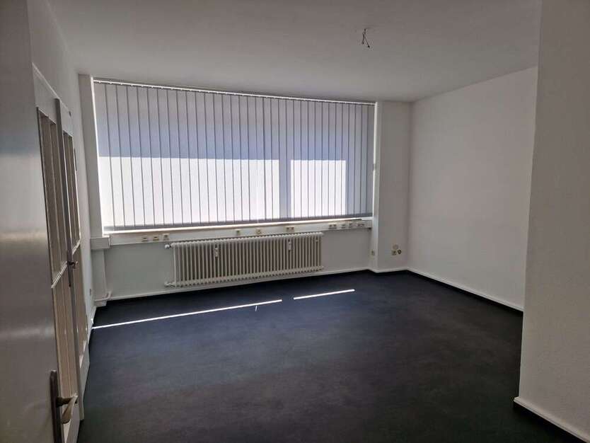 Büro in Pforzheim 875 € 124 m²