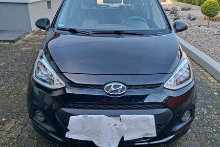 Hyundai i10 108.000 km 4.600 &euro; Neuburg 76776