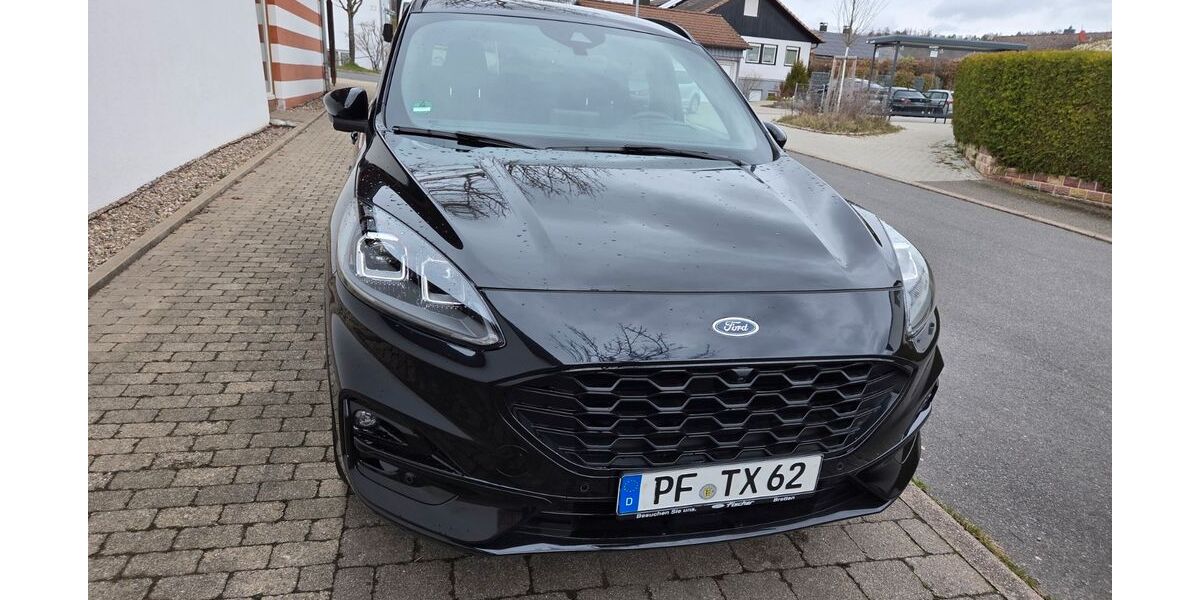 Ford Kuga 104.000 km 18.400 &euro; Maulbronn 75433