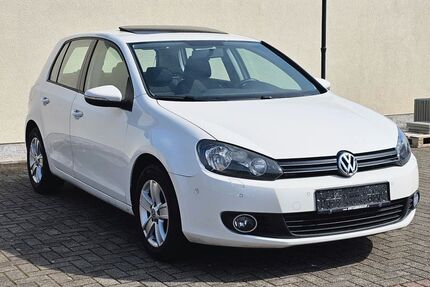 VW Golf 84.000 km 6.999 &euro; Au am Rhein 76474