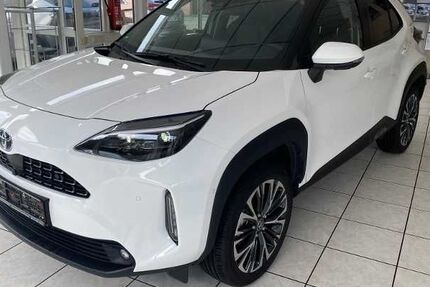 Toyota Yaris Cross 12.000 km 22.990 &euro; Straubenhardt-Ottenhausen 75334