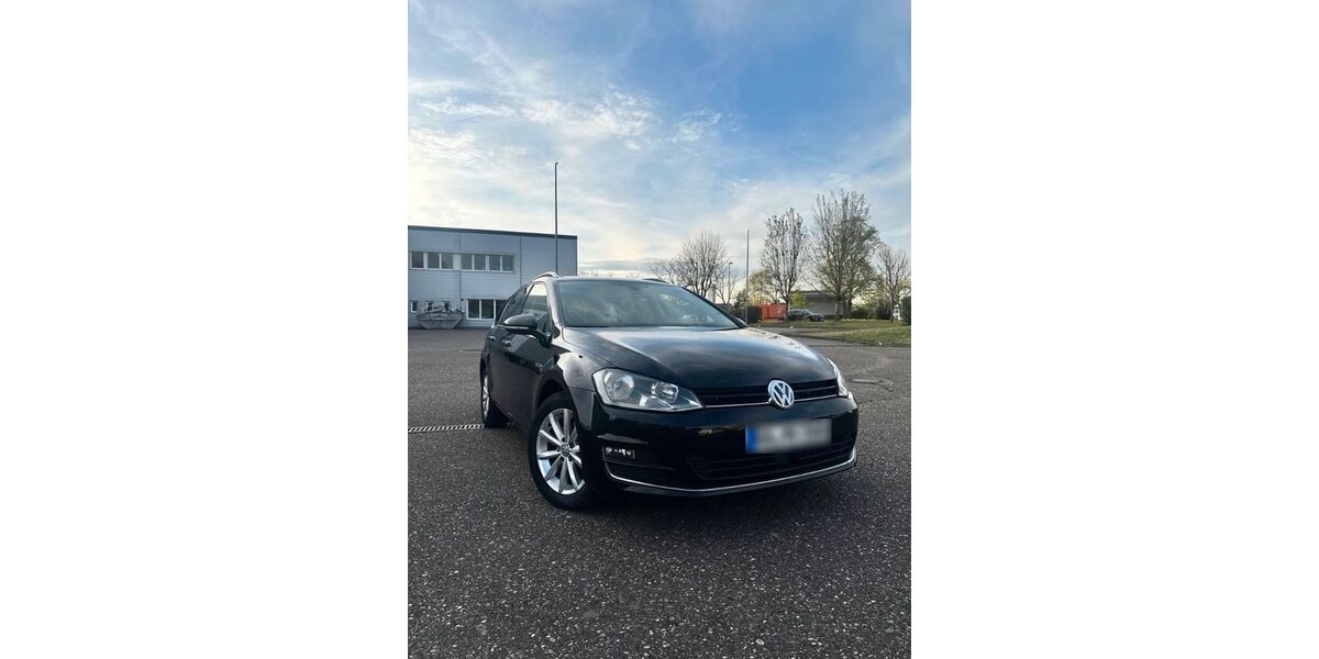 VW Golf 180.000 km 9.400 &euro; Rastatt 76437