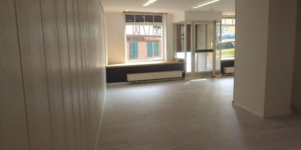 Gewerbeobjekt Gernsbach - 2 Zimmer, 600&euro; | Angebot:26804211