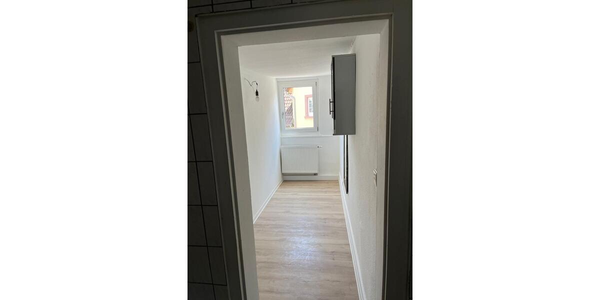 Einfamilienhaus Kämpfelbach - 4 Zimmer, 131 m&sup2;, 280.000&euro; | Angebot:27133484