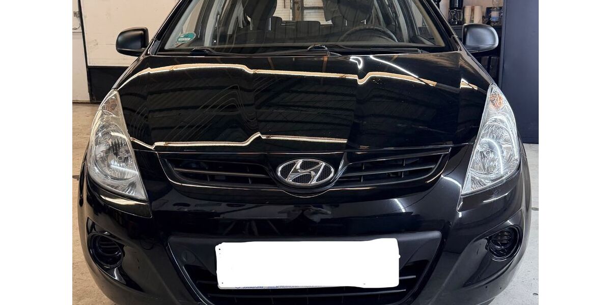 Hyundai i20 120.000 km 3.300 € Stutensee 76297