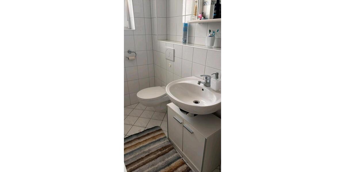 Dachgeschoßwohnung Karlsruhe Südstadt - 1 Zimmer, 26 m&sup2;, 500&euro; | Angebot:26348712