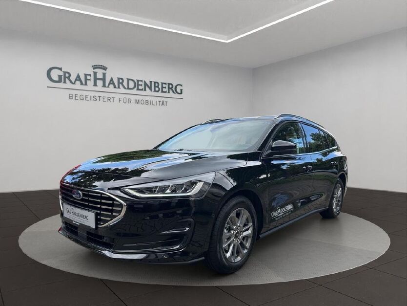 Ford Focus 4.900 km 29.980 € Karlsruhe 76185