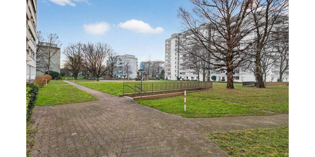 Etagenwohnung Ettlingen - 2 Zimmer, 84 m&sup2;, 319.000&euro; | Angebot:25681056