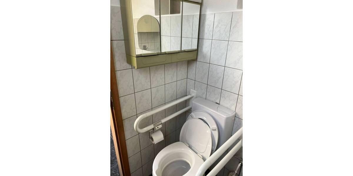Etagenwohnung Karlsruhe Daxlanden - 2 Zimmer, 90 m&sup2;, 950&euro; | Angebot:26064554