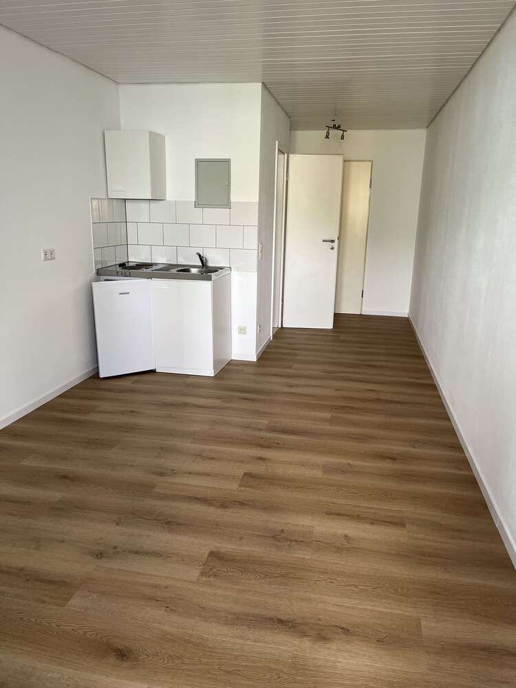 Wohnung zum Mieten in Pforzheim 325 € 24 m²