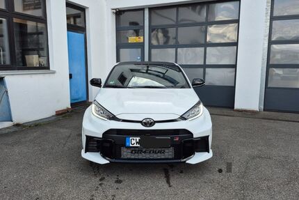 Toyota Yaris 4.800 km 49.899 € Baden-Württemberg - Weil der Stadt 71263
