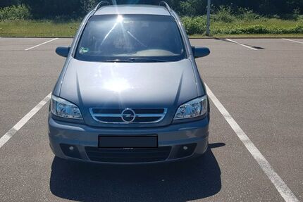 Opel Zafira 219.810 km 2.849 &euro; Wörth am Rhein 76744
