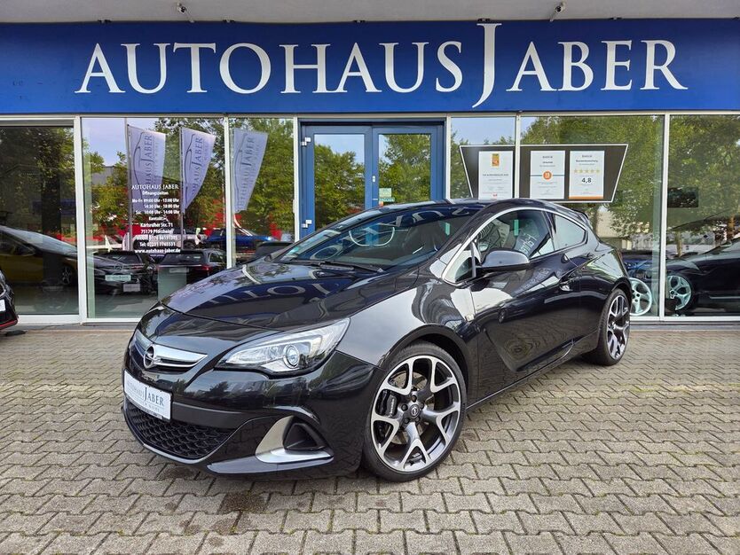 Opel Astra 96.000 km 15.889 € Pforzheim 75179