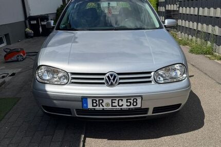 VW Golf 205.000 km 2.300 &euro; Philippsburg 76661