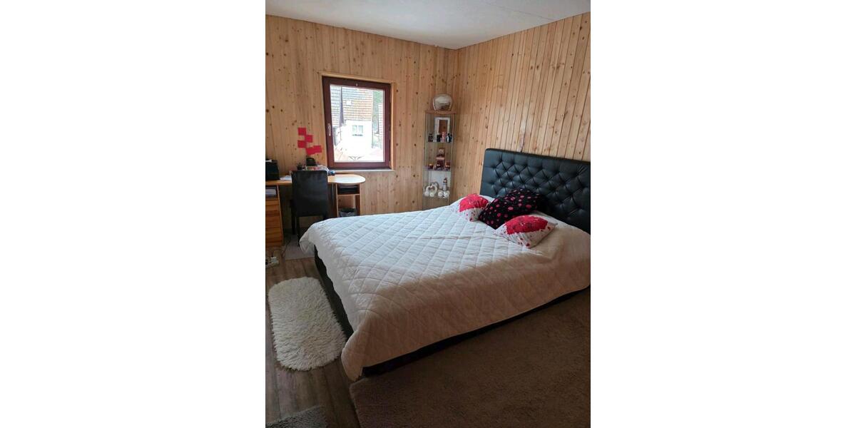 Mehrfamilienhaus, Wohnhaus Gernsbach - 14 Zimmer, 328 m&sup2;, 365.000&euro; | Angebot:26961269