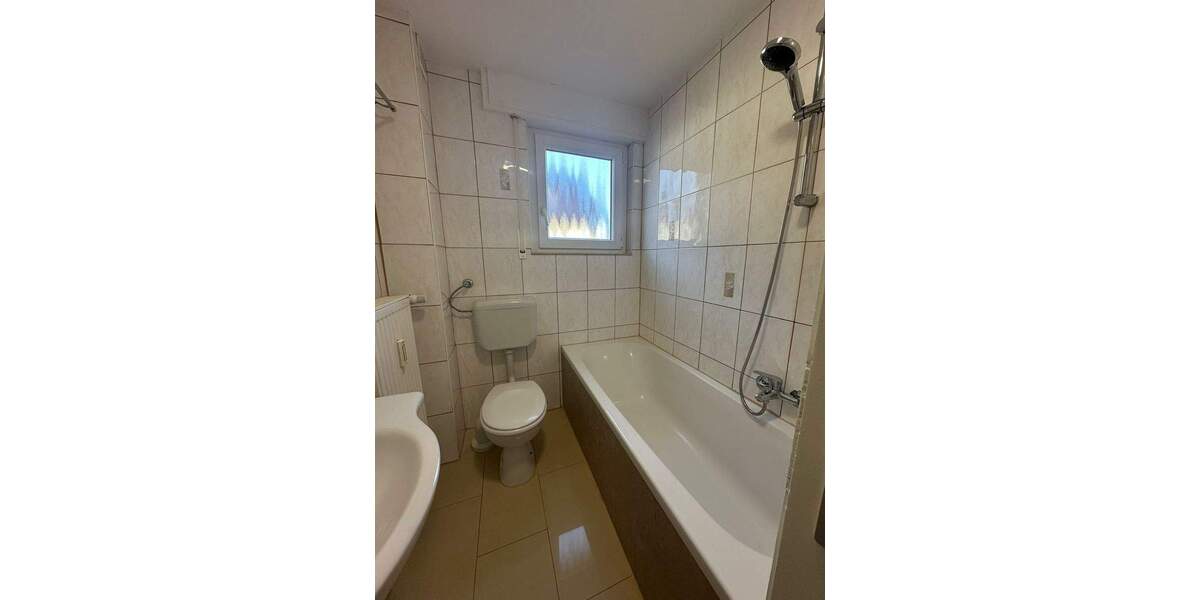 Etagenwohnung Rastatt - 4 Zimmer, 86 m&sup2;, 950&euro; | Angebot:25730174