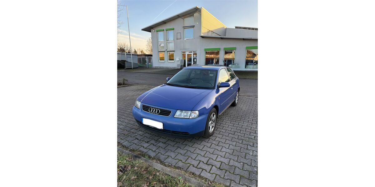 Audi A3 161.000 km 2.500 &euro; Kronau 76709