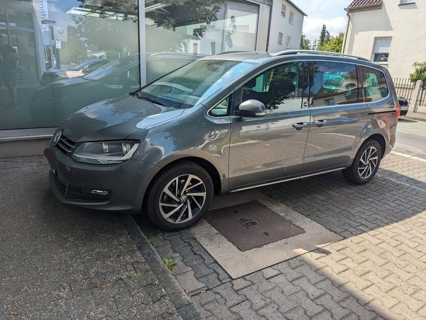 VW Sharan 131.000 km 22.900 € Keltern 75210