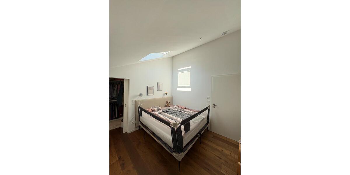 Einfamilienhaus Bruchsal - 4 Zimmer, 136 m&sup2;, 689.000&euro; | Angebot:25384170