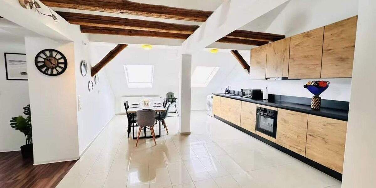 Etagenwohnung Pforzheim Nordstadt - 3 Zimmer, 110 m&sup2;, 1.050&euro; | Angebot:25720791