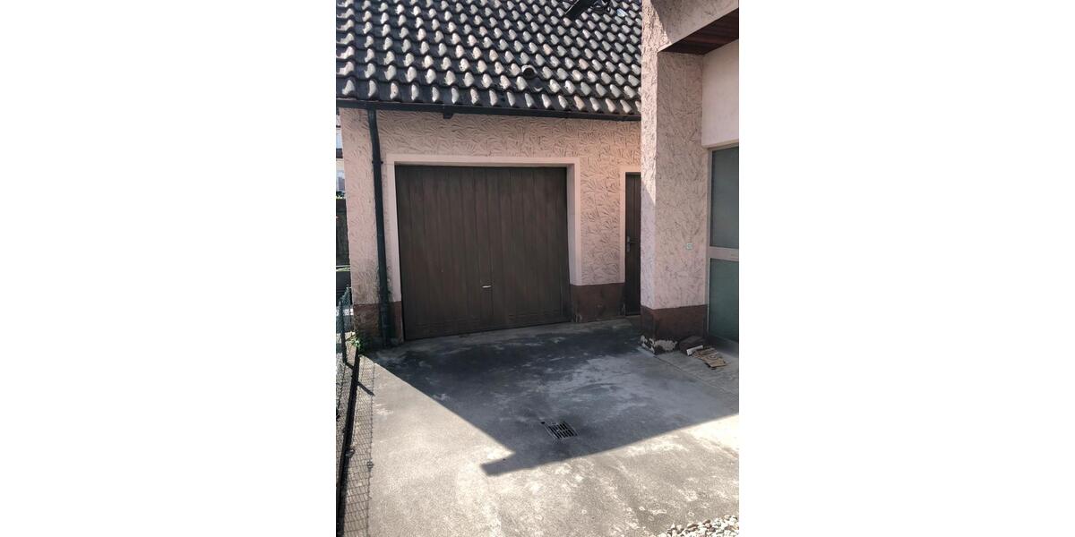 Einfamilienhaus Oberderdingen - 5 Zimmer, 141 m&sup2;, 1.410&euro; | Angebot:26348521