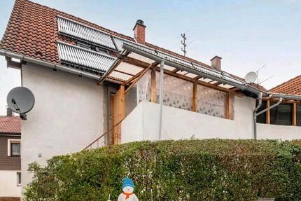 Haus Gernsbach - 14 Zimmer, 328 m&sup2;, 365.000&euro; | Angebot:26961269