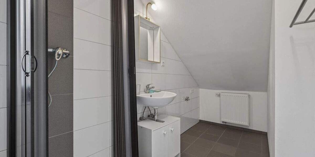 Doppelhaushälfte Karlsruhe / Neureut Neureut - 6 Zimmer, 147 m&sup2;, 599.000&euro; | Angebot:25681026