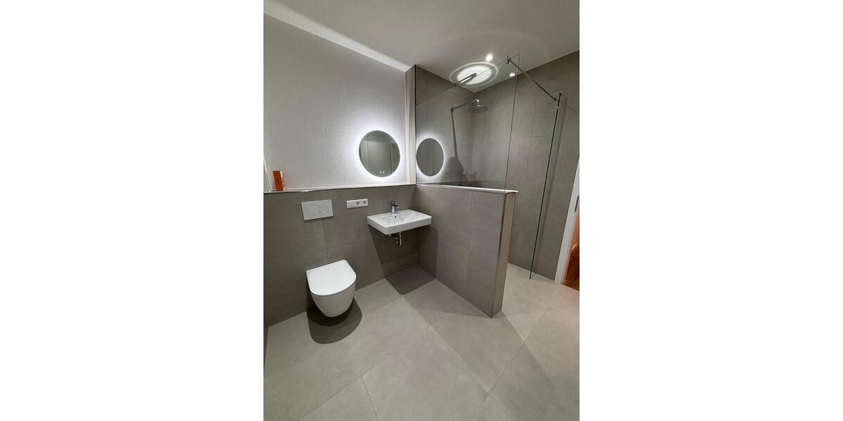 Etagenwohnung Waldbronn - 2.5 Zimmer, 64 m&sup2;, 900&euro; | Angebot:26398206