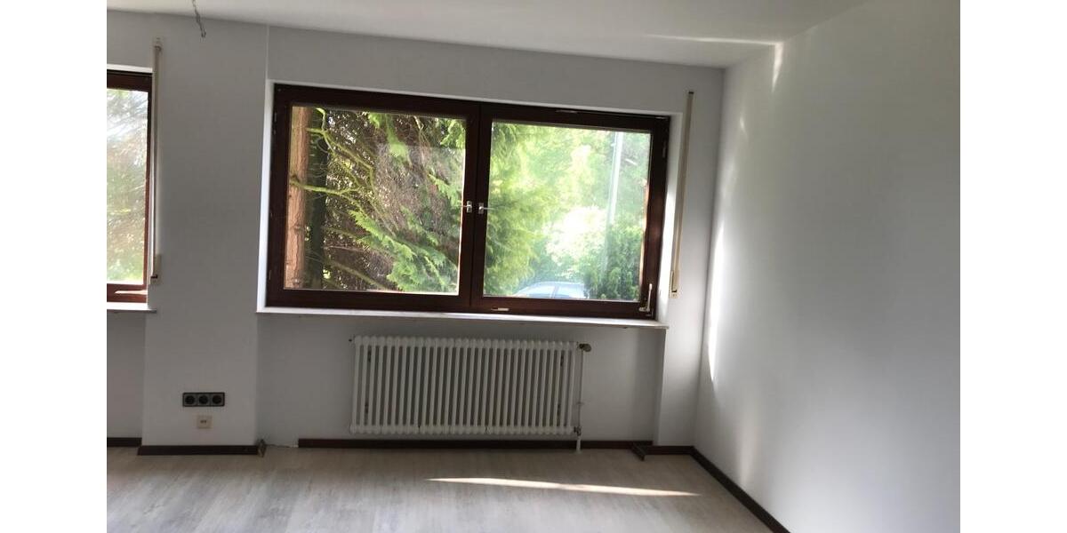 Etagenwohnung Pforzheim Dillweißenstein - 3 Zimmer, 90 m&sup2;, 1.250&euro; | Angebot:24631778
