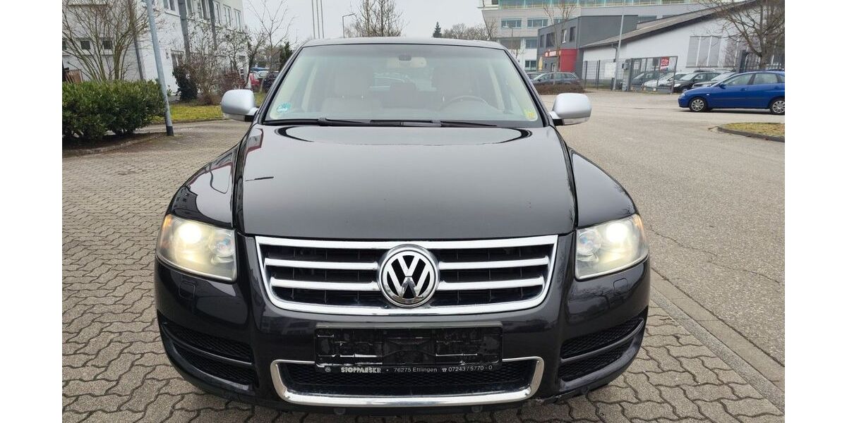 VW Touareg 272.000 km 4.990 &euro; Karlsruhe 76135