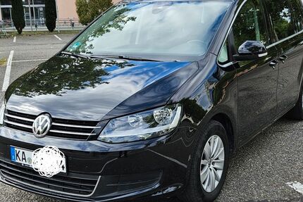 VW Sharan 137.000 km 21.400 € Karlsruhe 76131