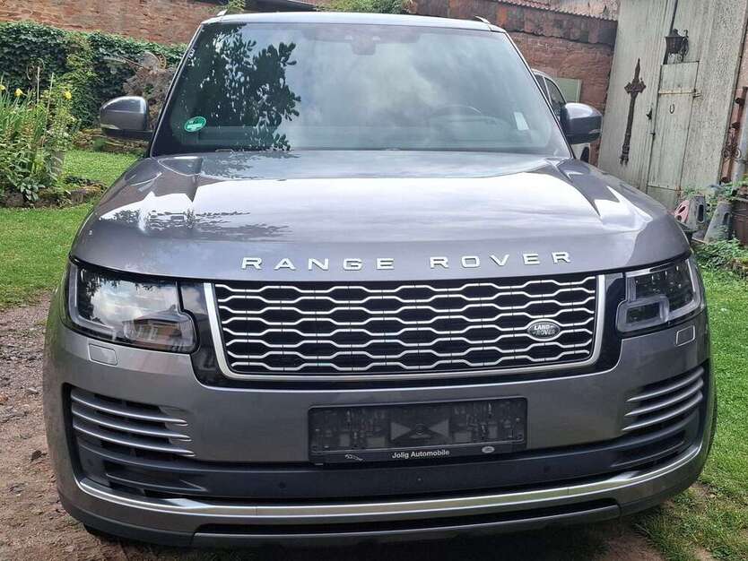 Land Rover Range Rover 68.000 km 65.800 € Landau 76829