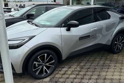 Toyota C-HR 6.200 km 29.950 € Offenbach 76877