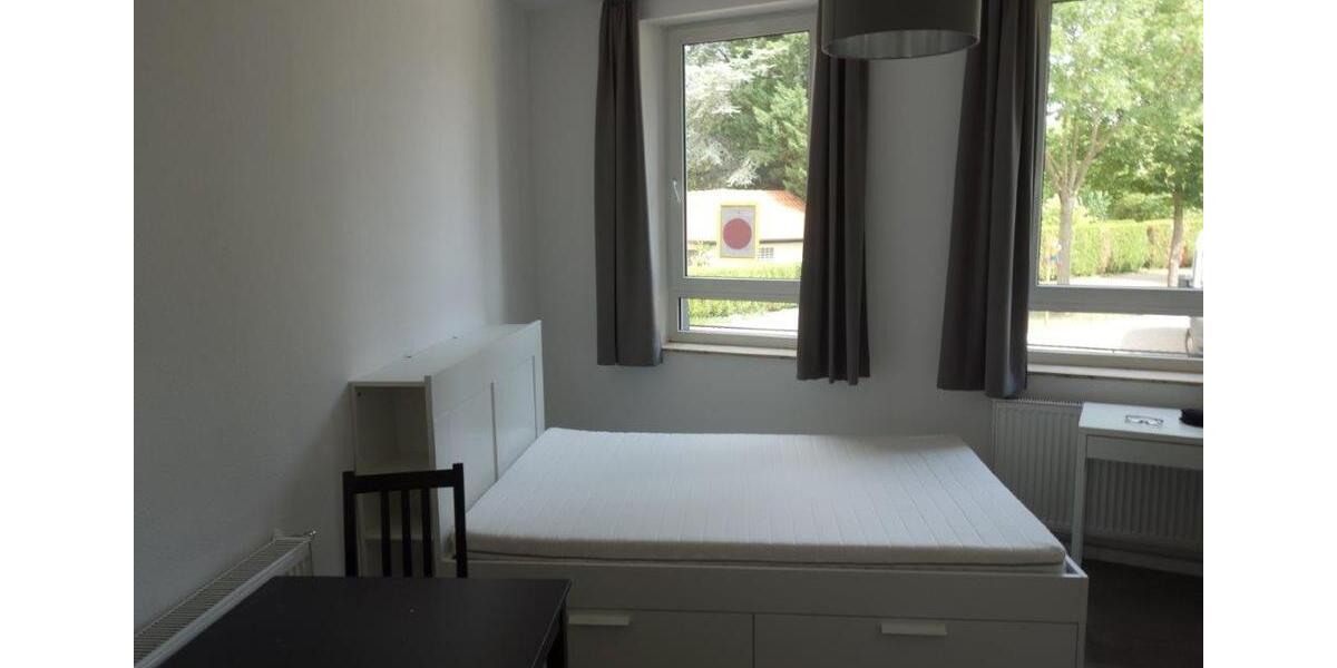Etagenwohnung Landau in der Pfalz - 1 Zimmer, 17 m&sup2;, 395&euro; | Angebot:26423480