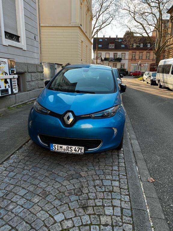 Renault ZOE 61.941 km 6.595 € Karlsruhe 76137