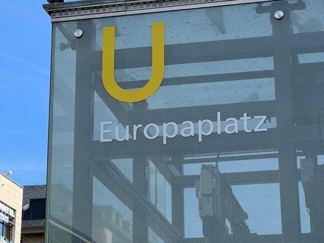 Gewerbeobjekt Karlsruhe Innenstadt-West - 9 Zimmer, 250 m&sup2;, 4.500&euro; | Angebot:25821001