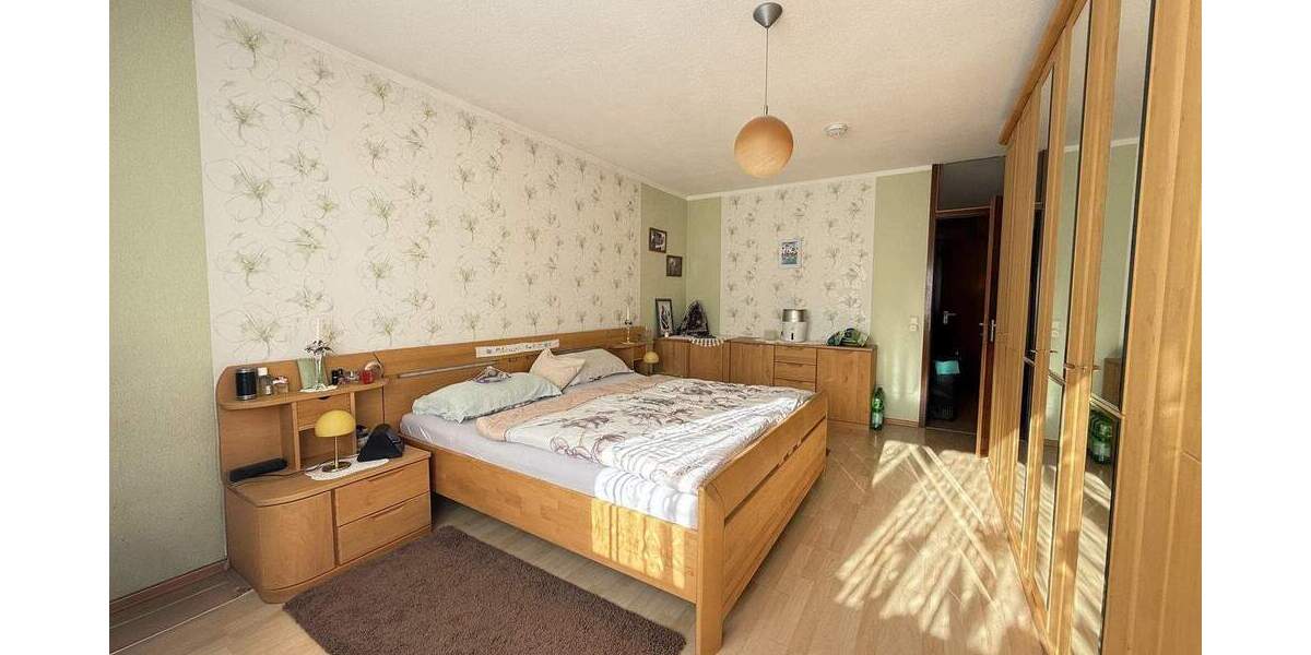 Attraktive Wohnung in Oberderdingen mit Aufzug, Balkon und Top-Raumaufteilung 3 zimmer