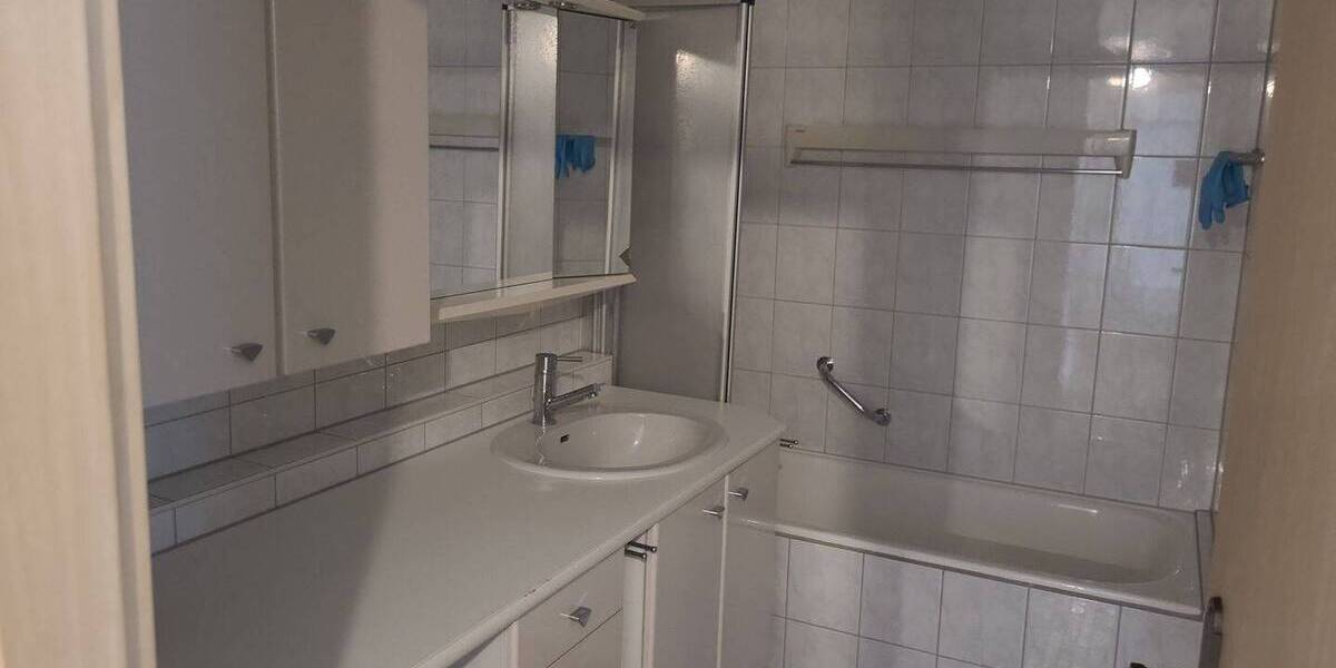 Etagenwohnung Pforzheim Haidach - 3 Zimmer, 88 m&sup2;, 299.000&euro; | Angebot:26364065
