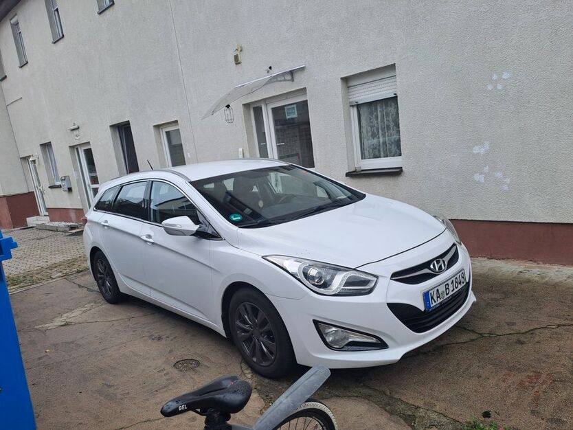 Hyundai i40 208.510 km 5.500 € Pfinztal 76327
