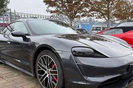Porsche Taycan 87.000 km 51.900 € Philippsburg 76661