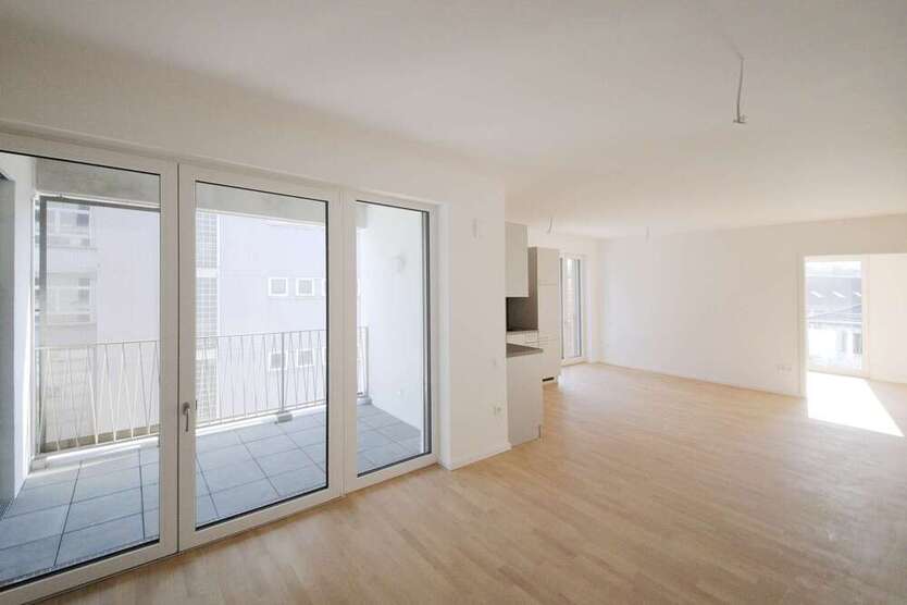 Wohnung zum Mieten in Pforzheim 1.218 € 77.66 m²